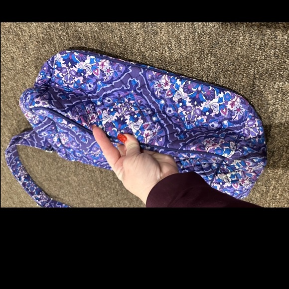 Vera Bradley Woman’s Bag Tote Shoulder Bag Handbag Purple Paisley Floral - Picture 7 of 7